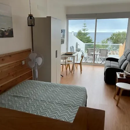 בית נופש Coracao Atlantico House São Roque